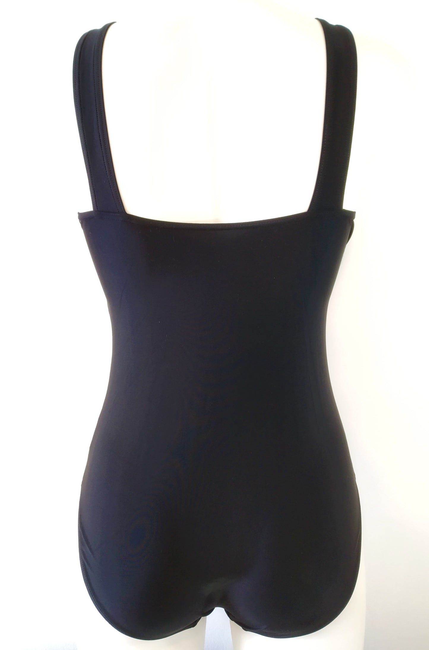 Black Women Swimsuit  Sportif look