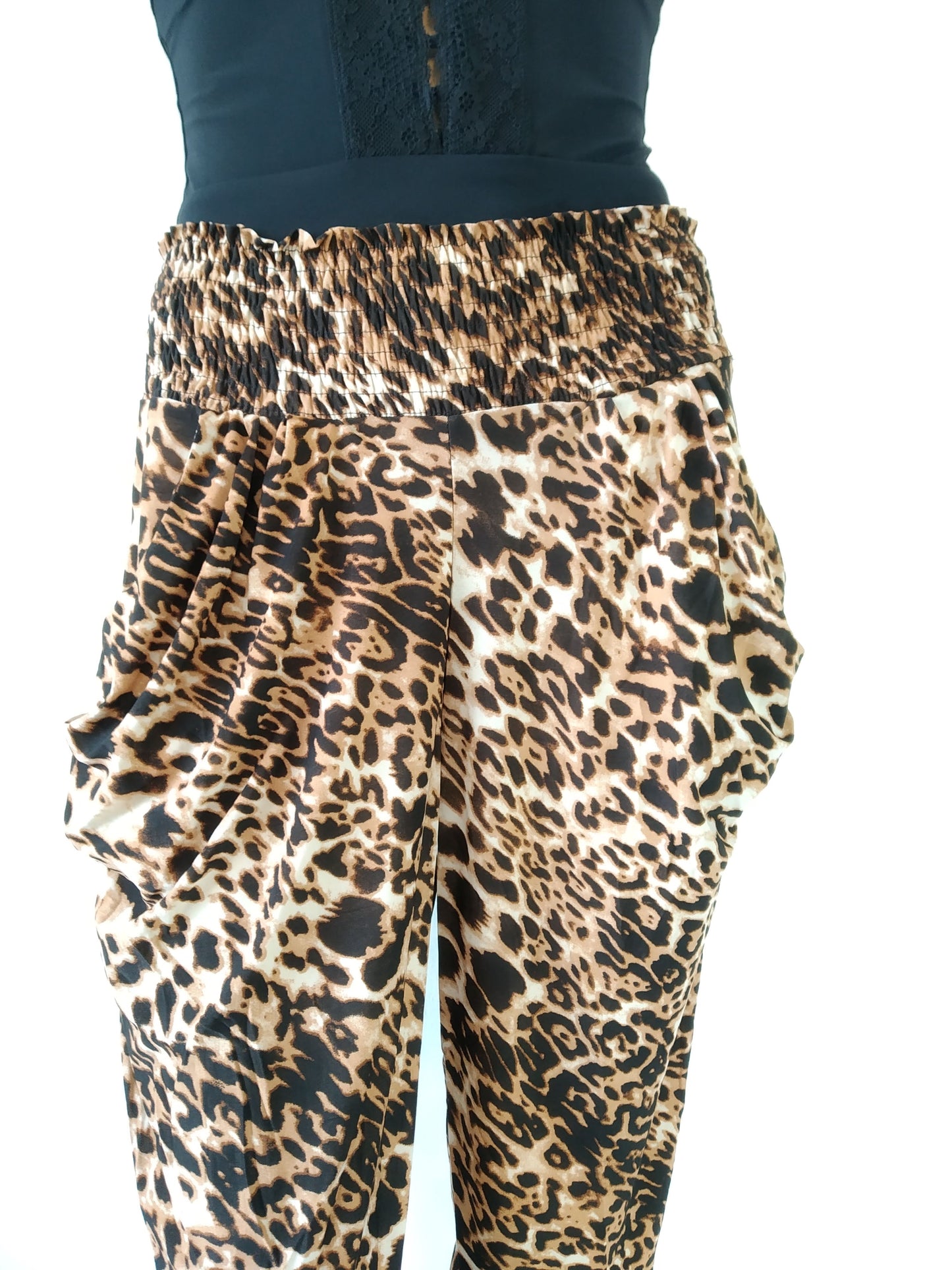 Harem pants animal print Sporty Summer WIDE Leg Stretchy casual Sarwall One-Size Pantalón sarwal con animal print, Bikinn.com