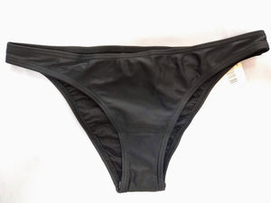 Regular black bikini bottom fully lined. bikinn.com