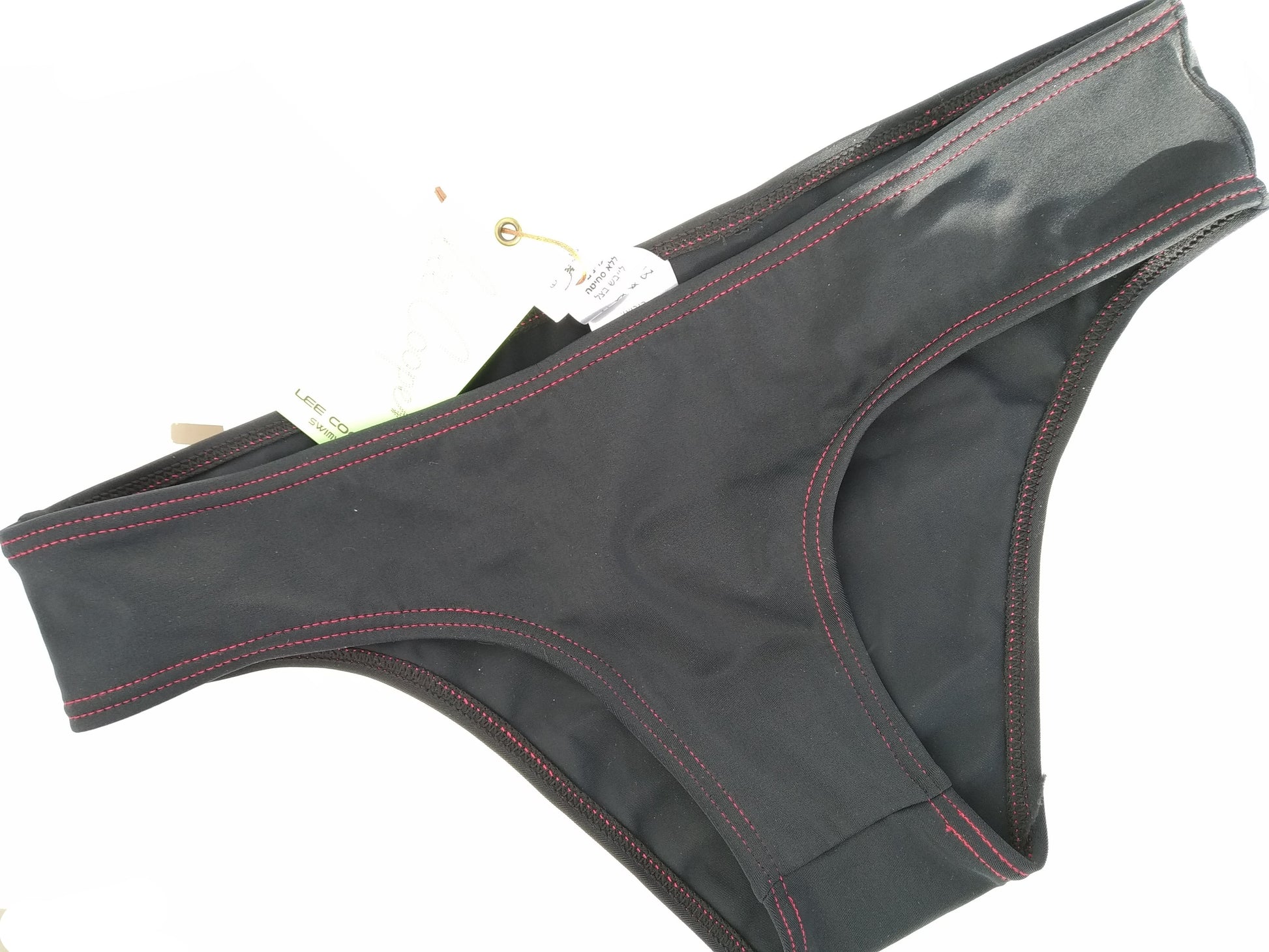 Black  cheeky bottom with seashells decoration, mix and match collection. bikinn.com