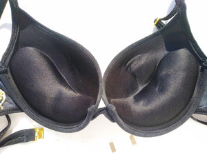 back view of the double push-up bikini bra from the black Malibu Beack bikini model. bikinn.com