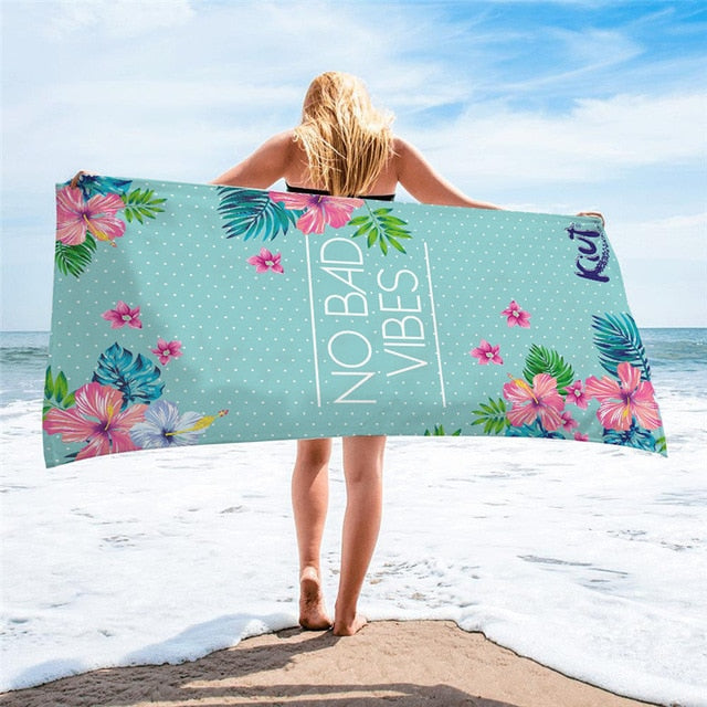 large printed microfiber beach towels, grandes serviettes de plage en microfibre imprimées, toallas de playa de microfibra . bikinn.com